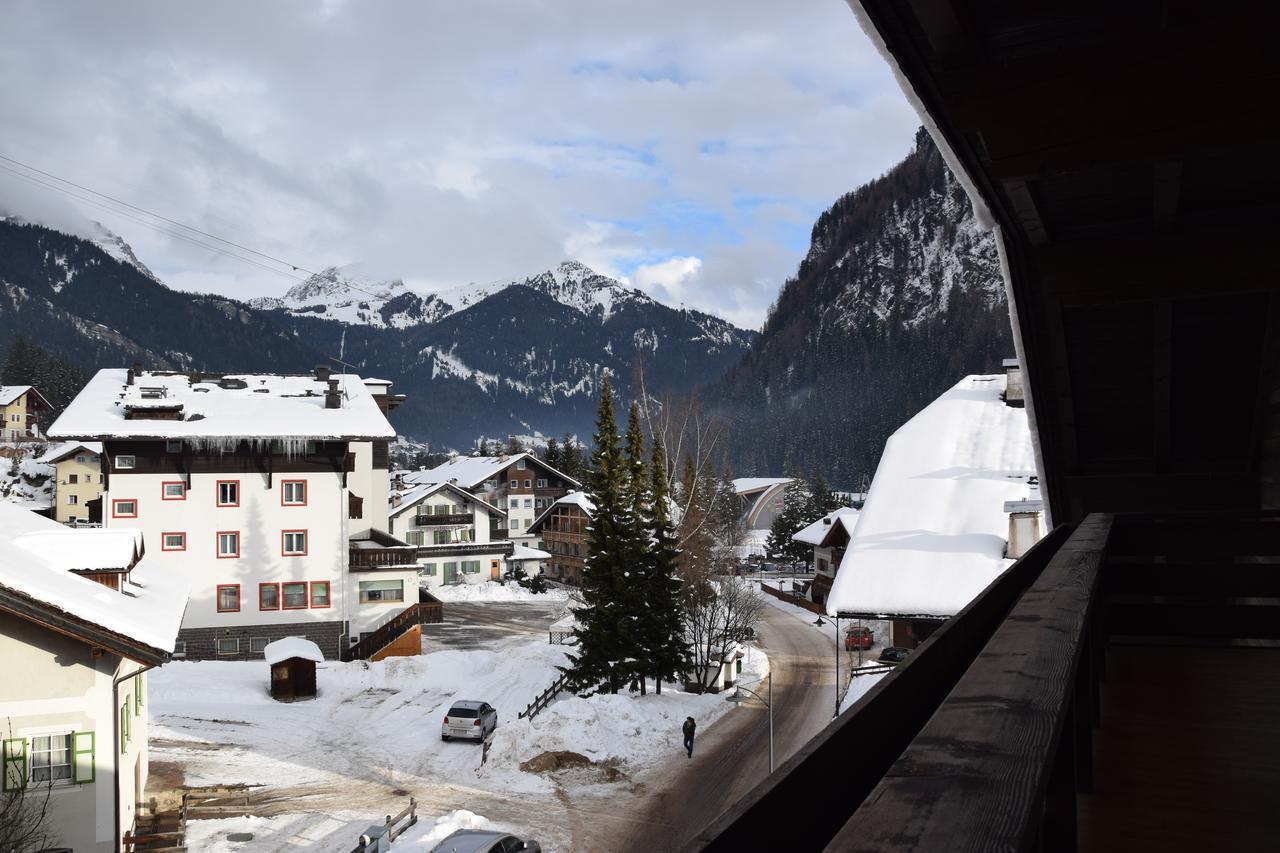 La Casa Duron Apartment Campitello di Fassa Exterior foto